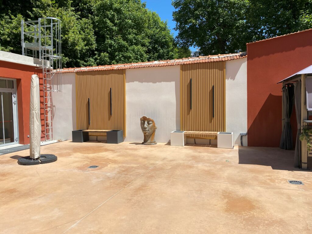 cellier (13) cellier (13)